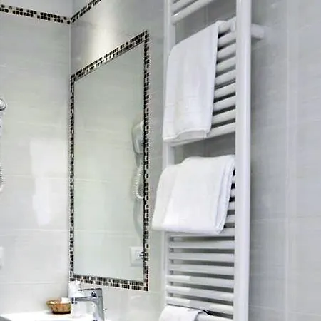 Hotel Cantoria 3*
