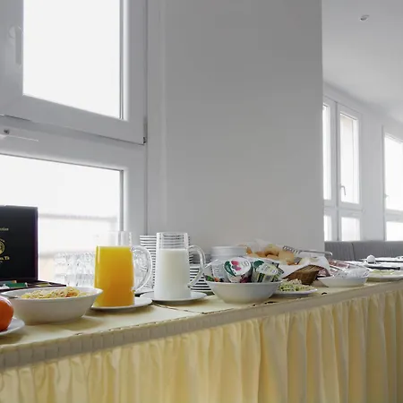 Cantoria Hotel